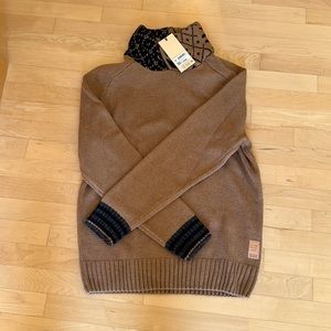 Men’s Sweater Brand New With Tags and Detailing at Cuffs and Collar